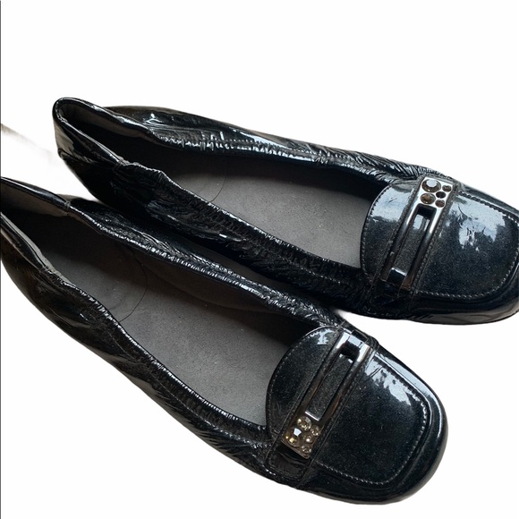 Stuart Weitzman Shoes - STUART WEITZMAN Black Patent Leather Loafers